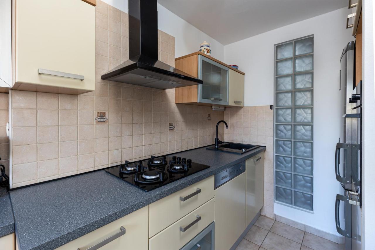 Apartment Nava Спліт Екстер'єр фото